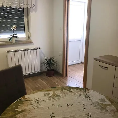 Appartement Deno à Podgrad  Extérieur photo